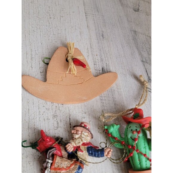 Chili pepper Mexico santa claus variety ornament Xmas set unique - Picture 5 of 8